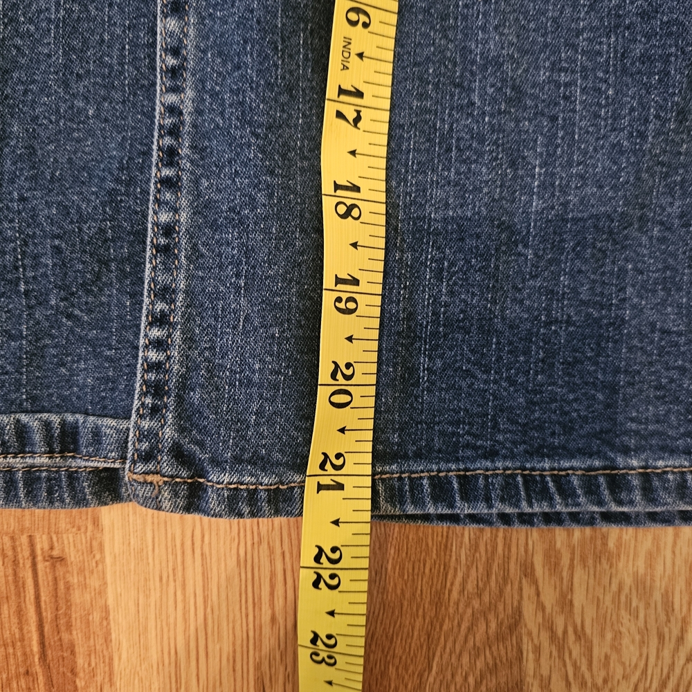 American Eagle Outfitters Blue Denim Skirt Size 10 - Picture 8 of 12